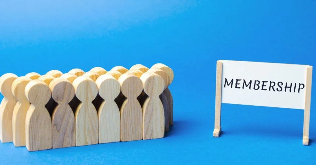 Setting Up and Managing Paid Membership Communities
